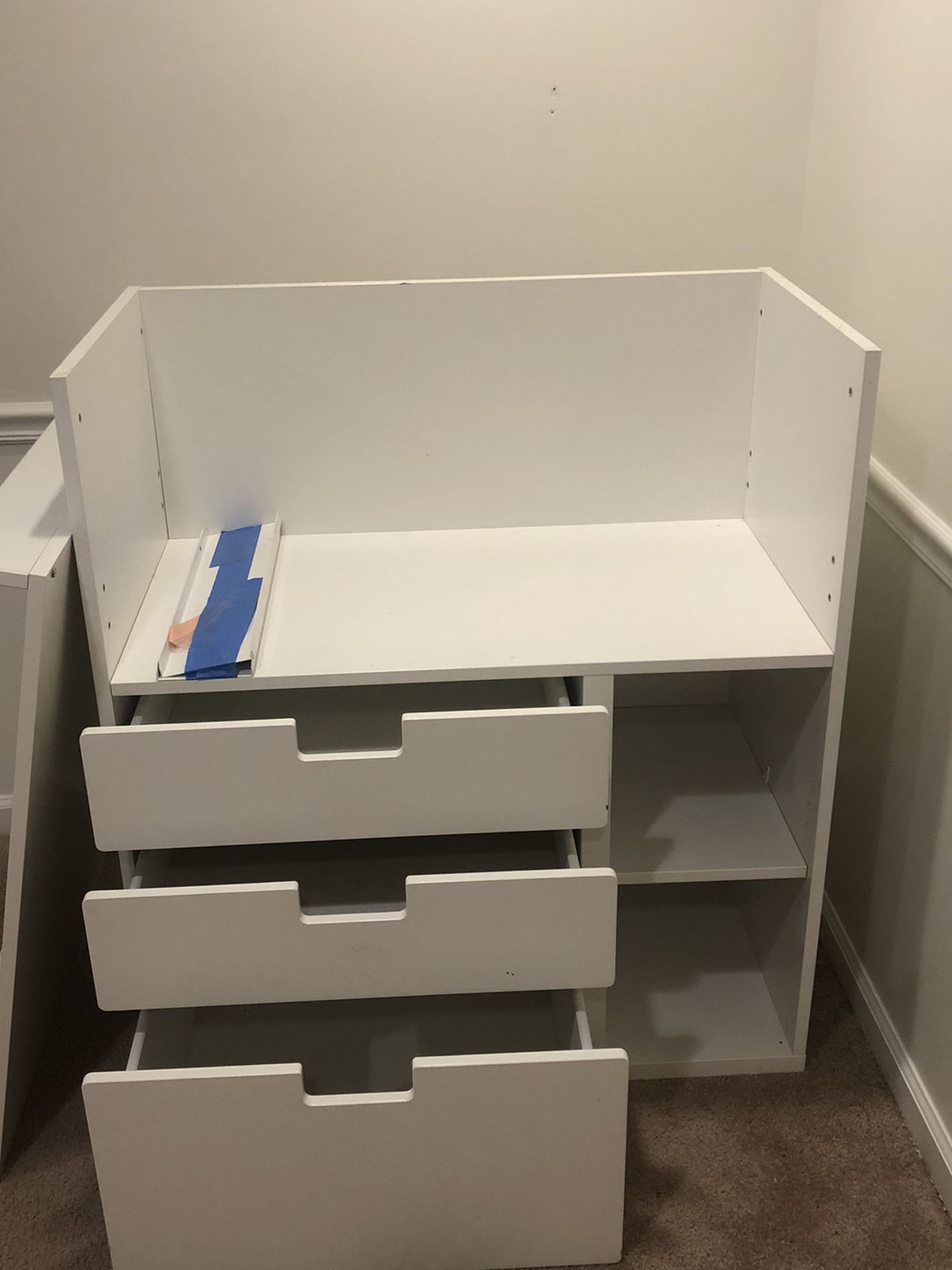 IKEA SMASTAD Changing  Table White White/With 3drawers  35 3/8”x31 1/2”x39 3/8” 