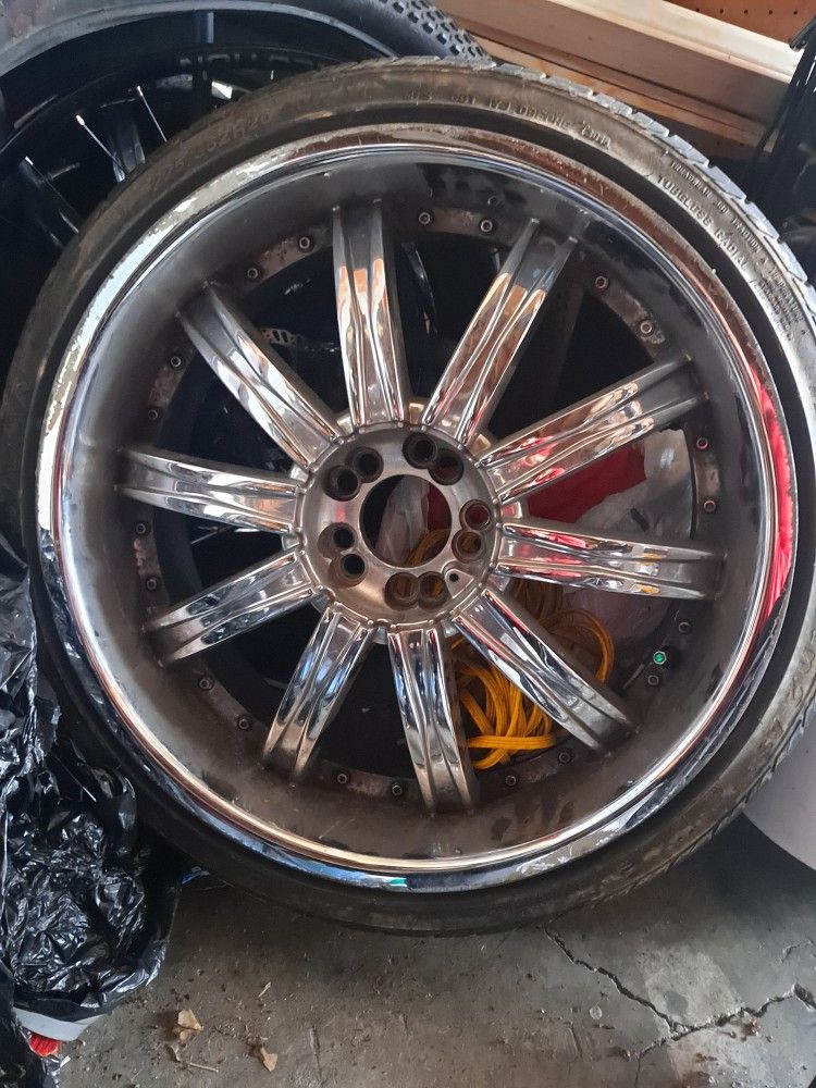 20 Inch RIMS ( 5 TOTAL)