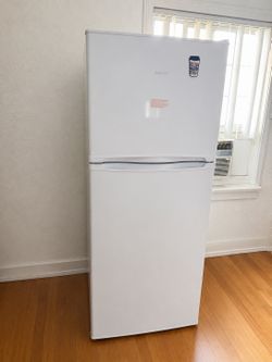5’ refrigerator