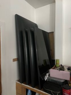 Samsung tvs 2/50inch 5/42inch