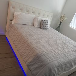 KING SIZE BED