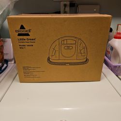 BRAND NEW in BOX Bissell Little Green Deep Carpet Cleaning Machine)