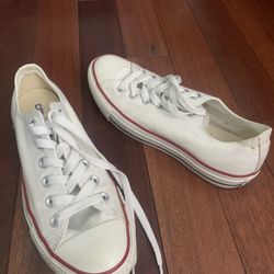 White Converse Size 8