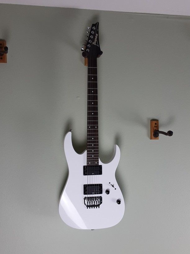 Ibanez RG 120 Electric Guitar Very Nice Condition for Sale in