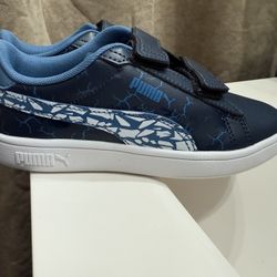 Puma Smash 3.0 Icy Monster Size: 1.5c/1.5y (Brand New)