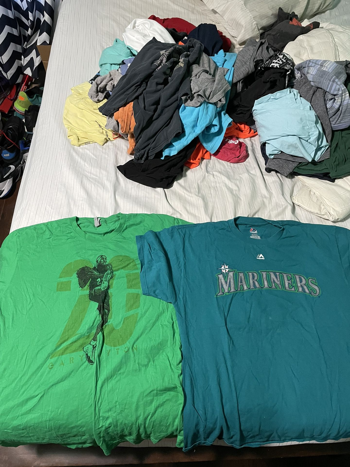Gary Payton And Felix Hernandez Shirts Size Xl