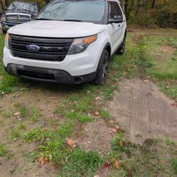 2013 Ford Explorer