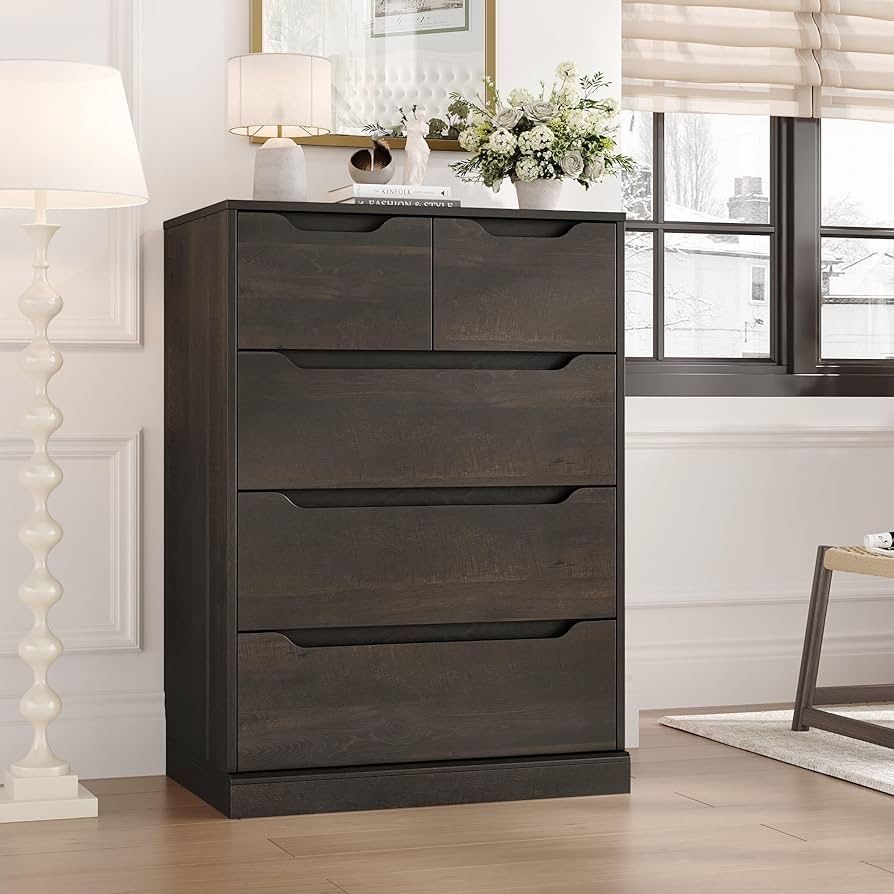 Modern 5 Drawer Dresser for Bedroom, Chest of Drawers with Storage, Wood Storage Chest Organizers with Cut-Out Handles, Accent Storage Cabinet for Liv