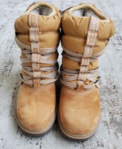 Timberland 650 Nubuck Leather Sherpa Lined Boots