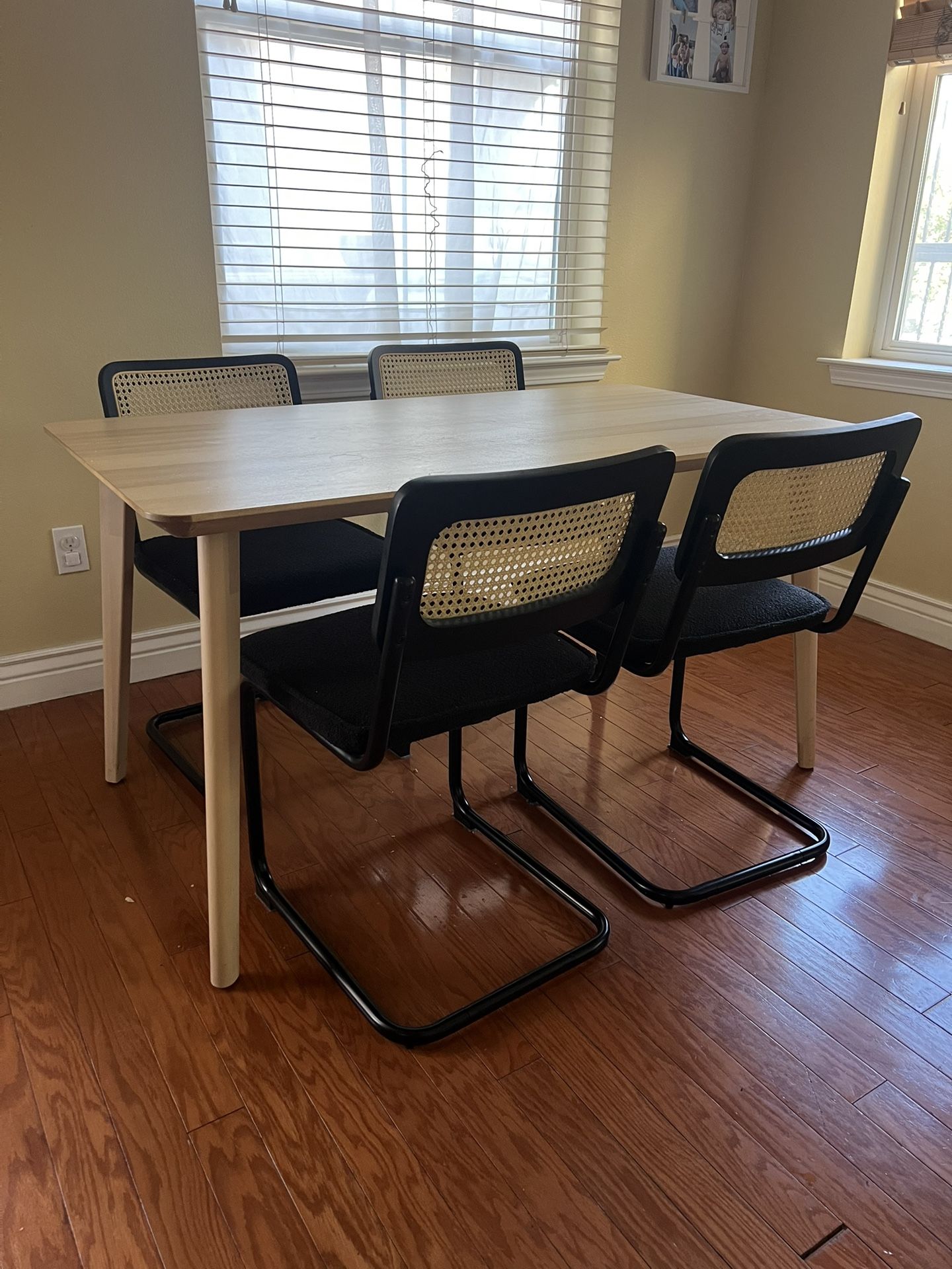Table With Chairs