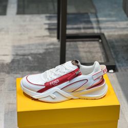 Fendi Men’s Sneaker With Box New