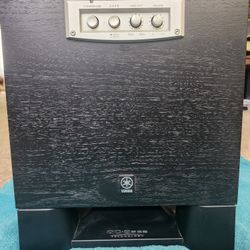 Yamaha Subwoofer System YST-SW215 in very good condition