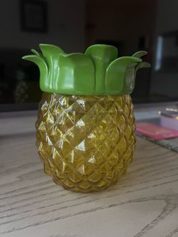 Pineapple Bath and body soap bottle holder