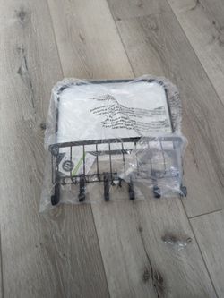 White board with black marker and 6 hooks for mail/keys/glasses etc