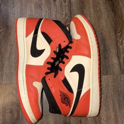 Jordan 1 Mid SE Team Orange 11.5 – Clean Deal