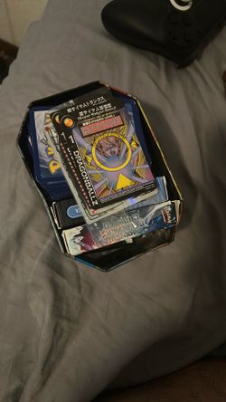 Pokémon Trading Card Box