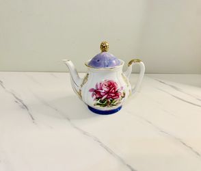 Vintage Floral Japanese Tea Pot And Lid With Gold Trim