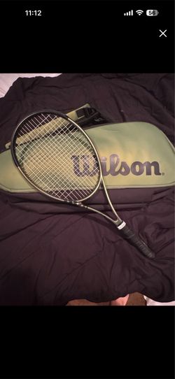 Wilson Blade V8 Racquet
