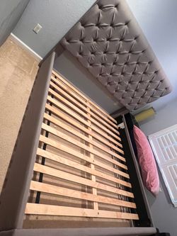 King size bed with mattress