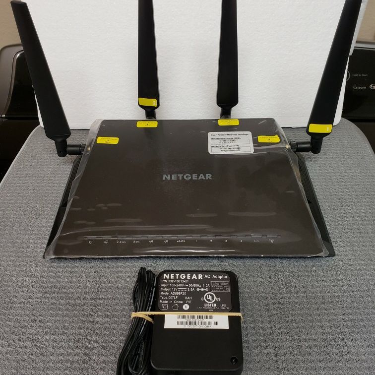 Netgear R7500 Nighthawk X4 AC2350 Router As New