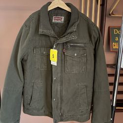Adult  Size Small Levi’s Coat