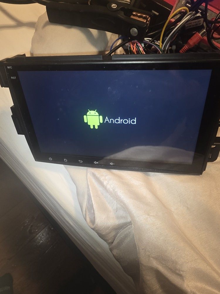 GOOGLE PLAY TOUCHSCREEN