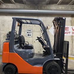 TOYOTA M8 2023 forklift for sale 