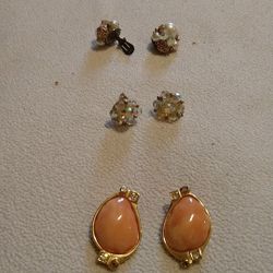 Vintage clip-on earrings
