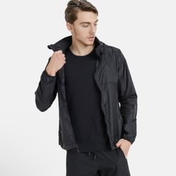 NWT❣️ Mono B Windbreaker