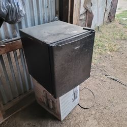 Mini Fridge