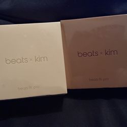 Beats NEW Beats Fit Pro x Kim Kardashian True Wireless NC Earbuds Earth and Dune Edition