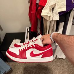 Jordan 1 Low Gym Red