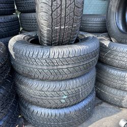 DUNLOP P265 /70 R17 99 %TREAD LIFE 