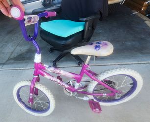 Girl bike