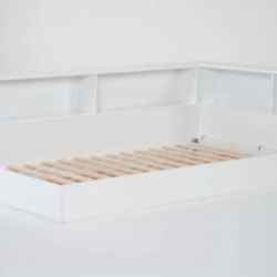 Luca White Twin Wood Corner Bookcase Bed | Captain | Shelves