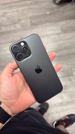 iPhone 16 pro max 1Tb unlocked