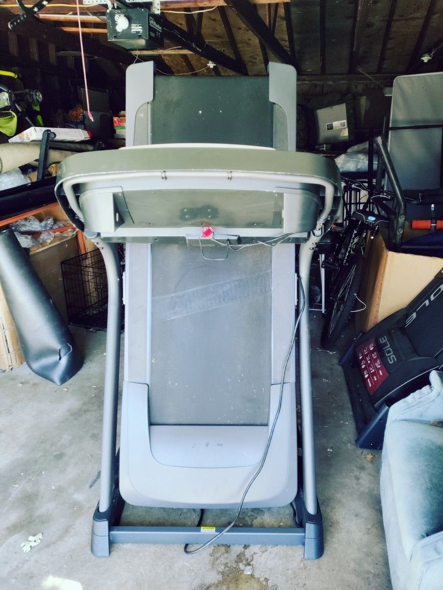 Health rider Treadmill