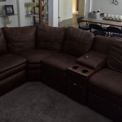 7 Seat Brown Leather SECTIONAL COUCH by LAZY BOY 3 RECLINERS
