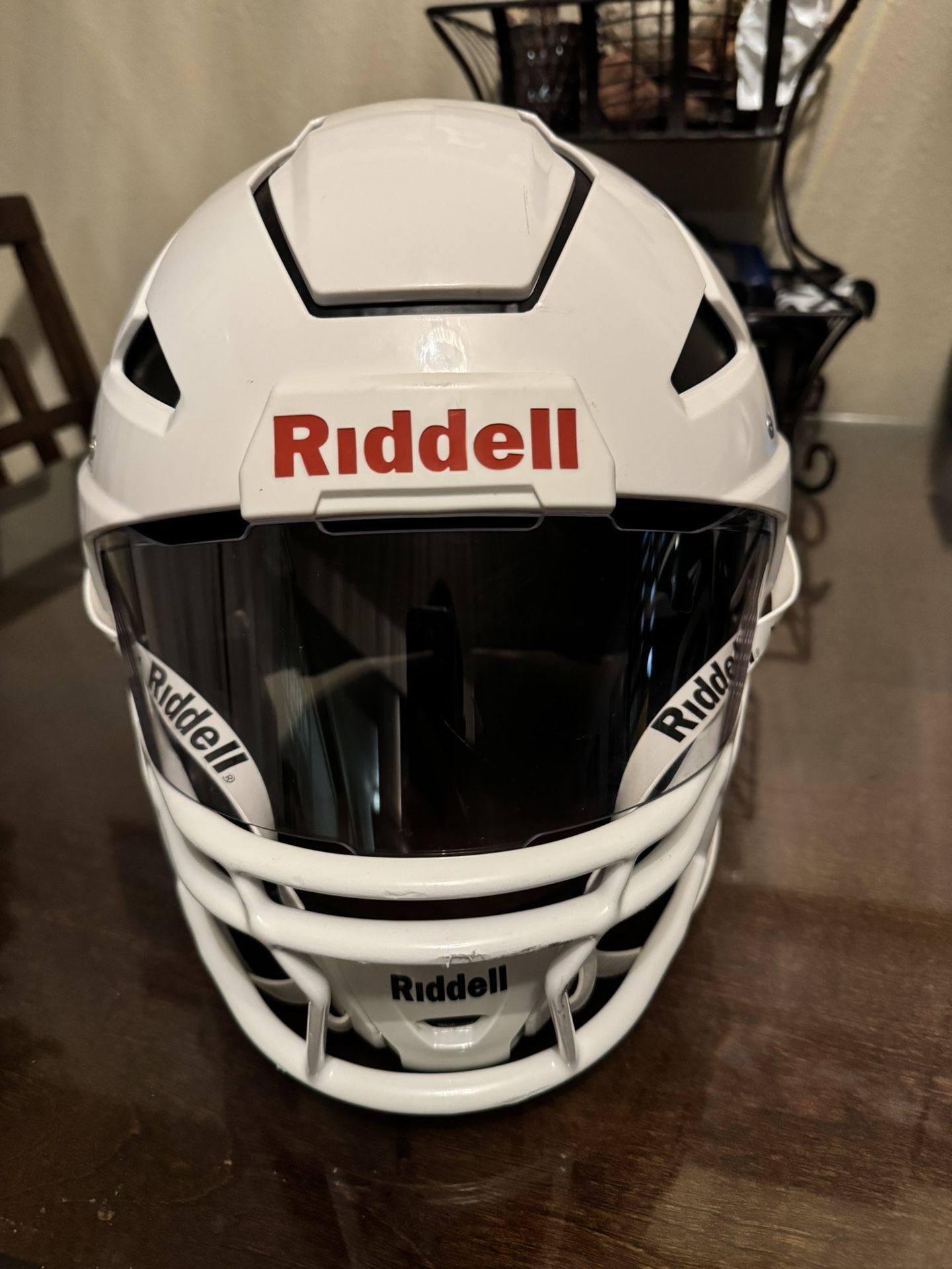 Riddle Axiom Helmet