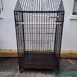 Yes, It's Available Extra Large Bird Cage