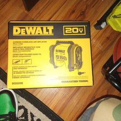DeWalt 20 Volt Air Inflator