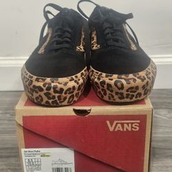 Vans Womens Leopard Print Sneakers