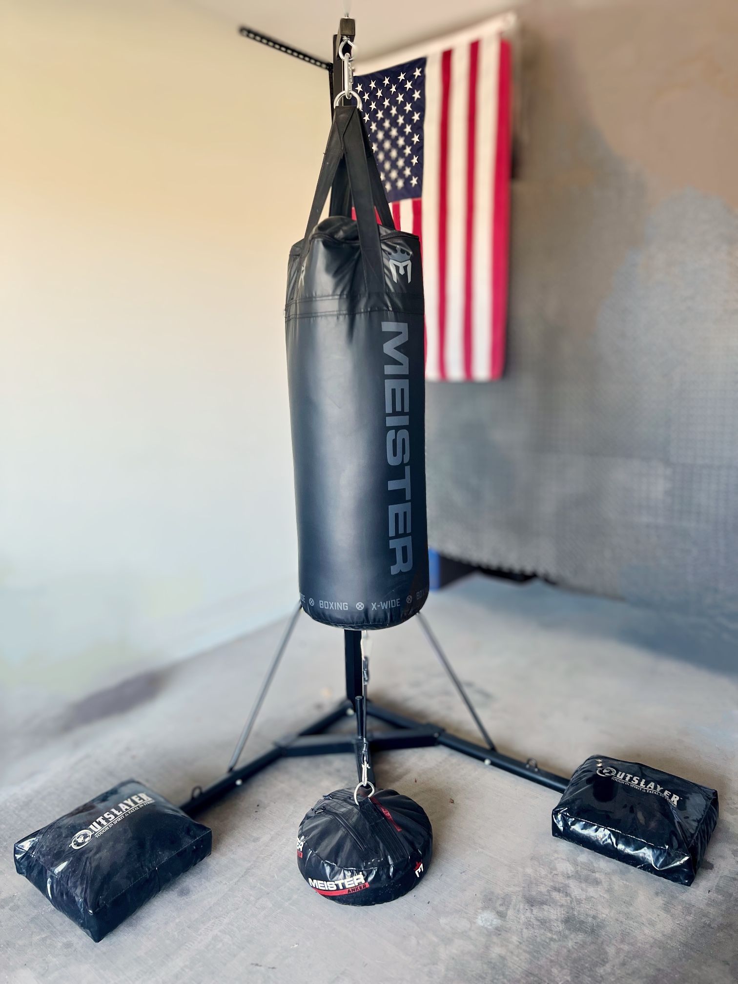Adjustable Boxing Heavy Bag Stand + 90 lb Heavy Bag + Sandbags