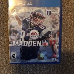 Madden NFL 2017 for PS4 (Gronk Cover)