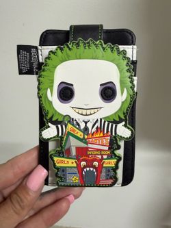 Lounge fly, Beetlejuice wallet