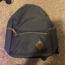 Brand New Backpack Nothing Wrong With It Perfect Condition Got A New One So Don’t Need It 