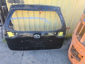 2011-2020 TOYOTA SIENNA TAILGATE