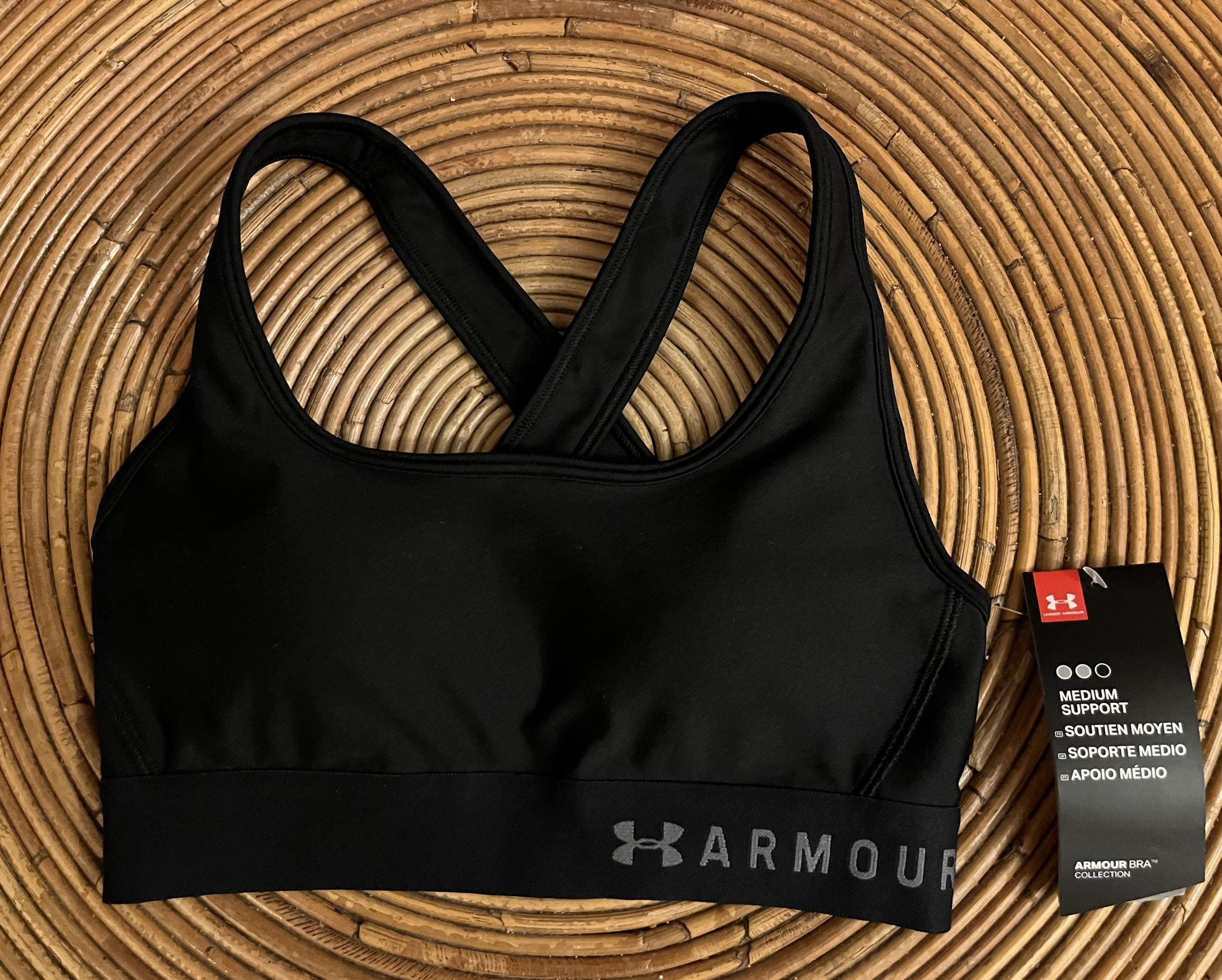 NEW! Under Armour Black Cross Back Compression Sport Bra