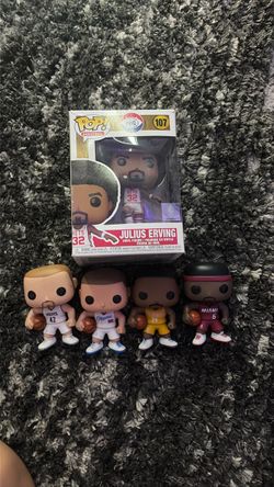* RARE* NBA Funko pops