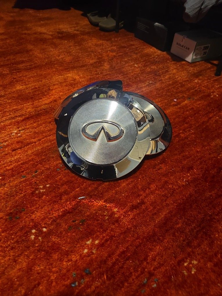 QX50 Hubcaps